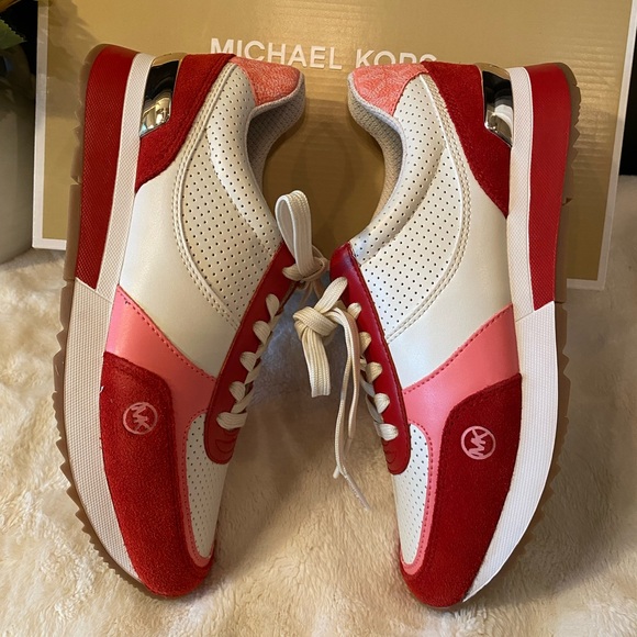 ✨NEW✨ Michael Kors Women’s Andi Color-Block Trainer Sneakers - Picture 1 of 8